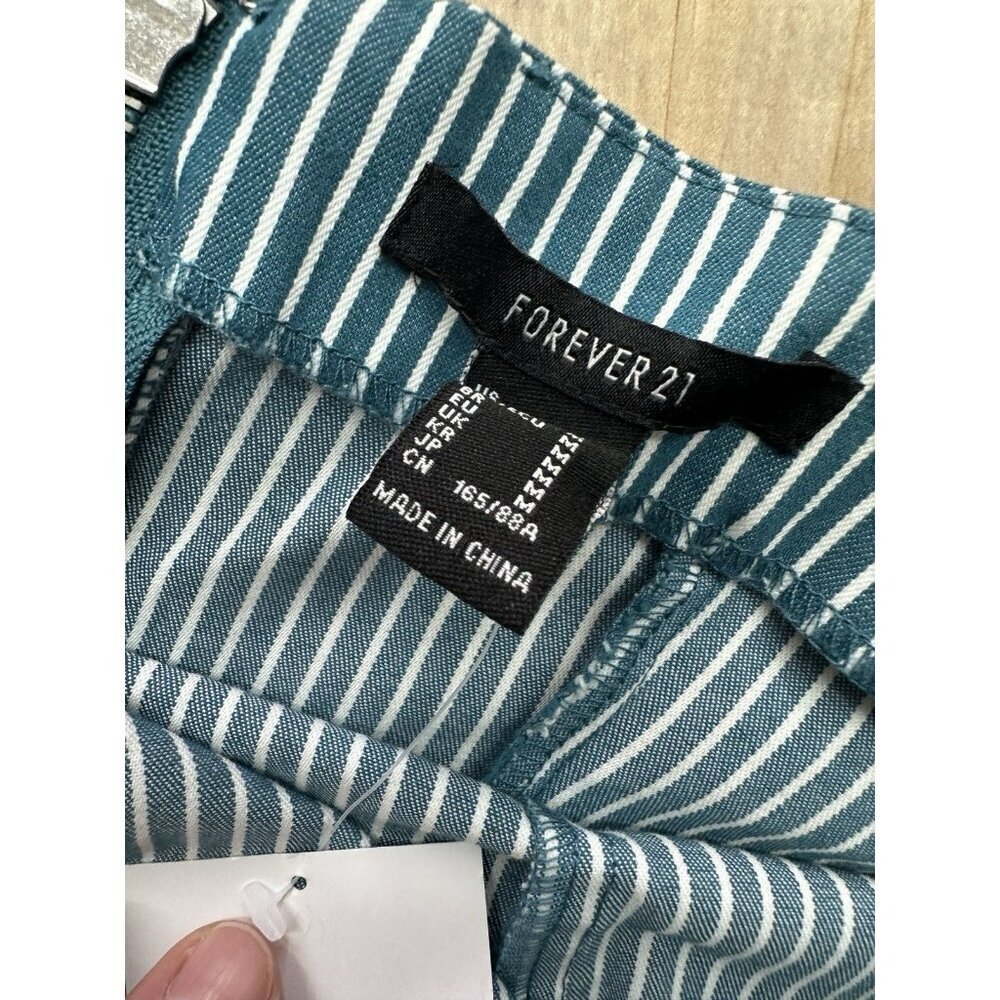 NWT Forever 21 Pinstriped Denim Mini Dress Size Medium Overalls‎ - Picture 2 of 5